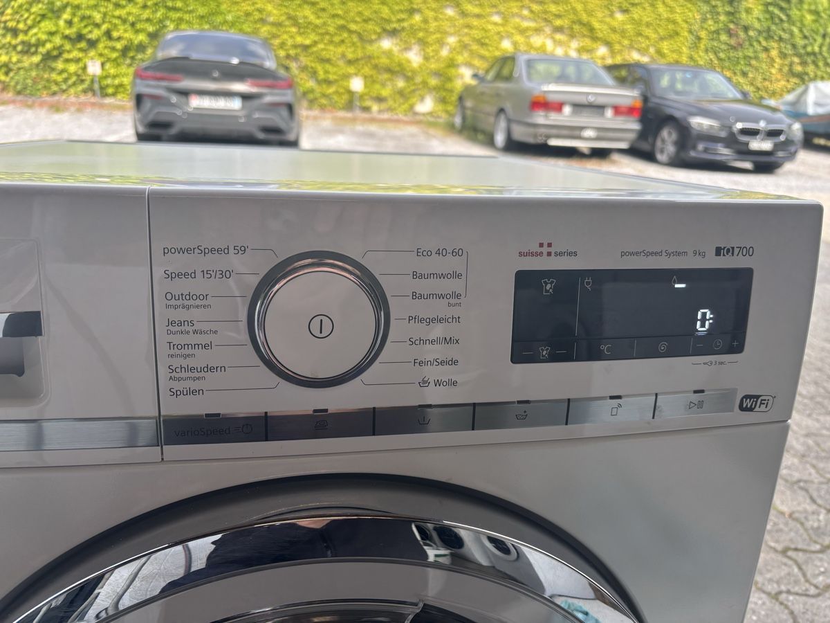 Siemens Lavatrici: Waschmaschine Siemens 9 kg – Usato da Birmensdorf ZH venduto da ShoopAgent8903 3