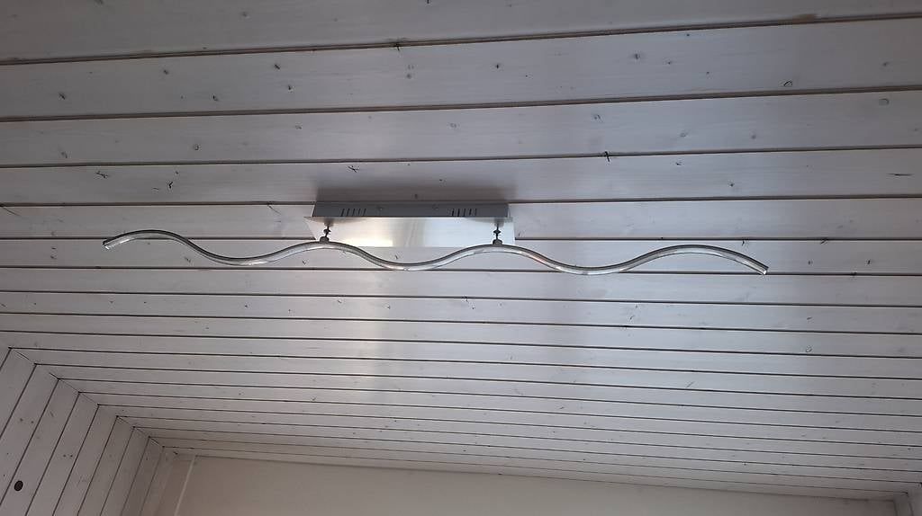 Conforama Lampadari & plafoniere: Luminaire Led plafonnier – Usato da Ecublens venduto da pitusa1984 1