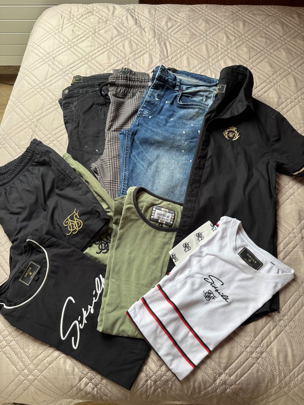 Siksilk Lotti & Set di vestiti: Siksilk-Paket Gr. S-M – Usato da Roggwil BE venduto da Himmubett
