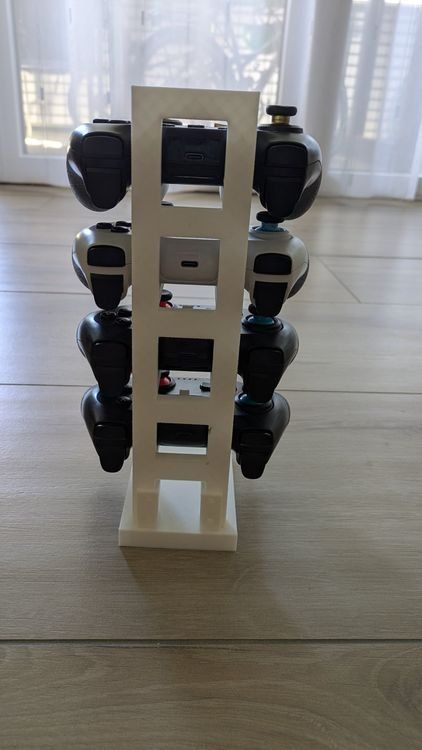 Konsolen: 4-fach Controller-Halterung / Ständer – Neu (gemäss Beschreibung) aus Staufen von El3D 1
