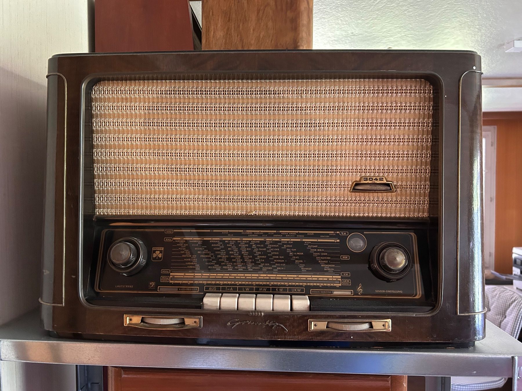 Radio: Vintage Röhrenradios – Difettoso da Biglen venduto da pethab