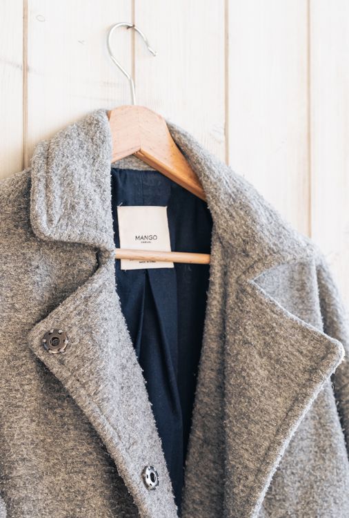 Wintermantel mit Wolle XS Damen (Mango) (Gebraucht) in Bern für