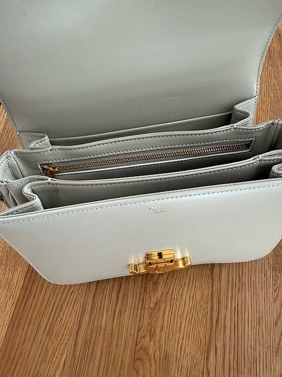 Taschen für Damen: Celine Tasche Triomphe  – Gebraucht aus Zürich von mar_9fkj 1