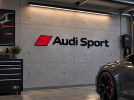 Audi Sport Wandlogo 130 cm – Gratis Versand