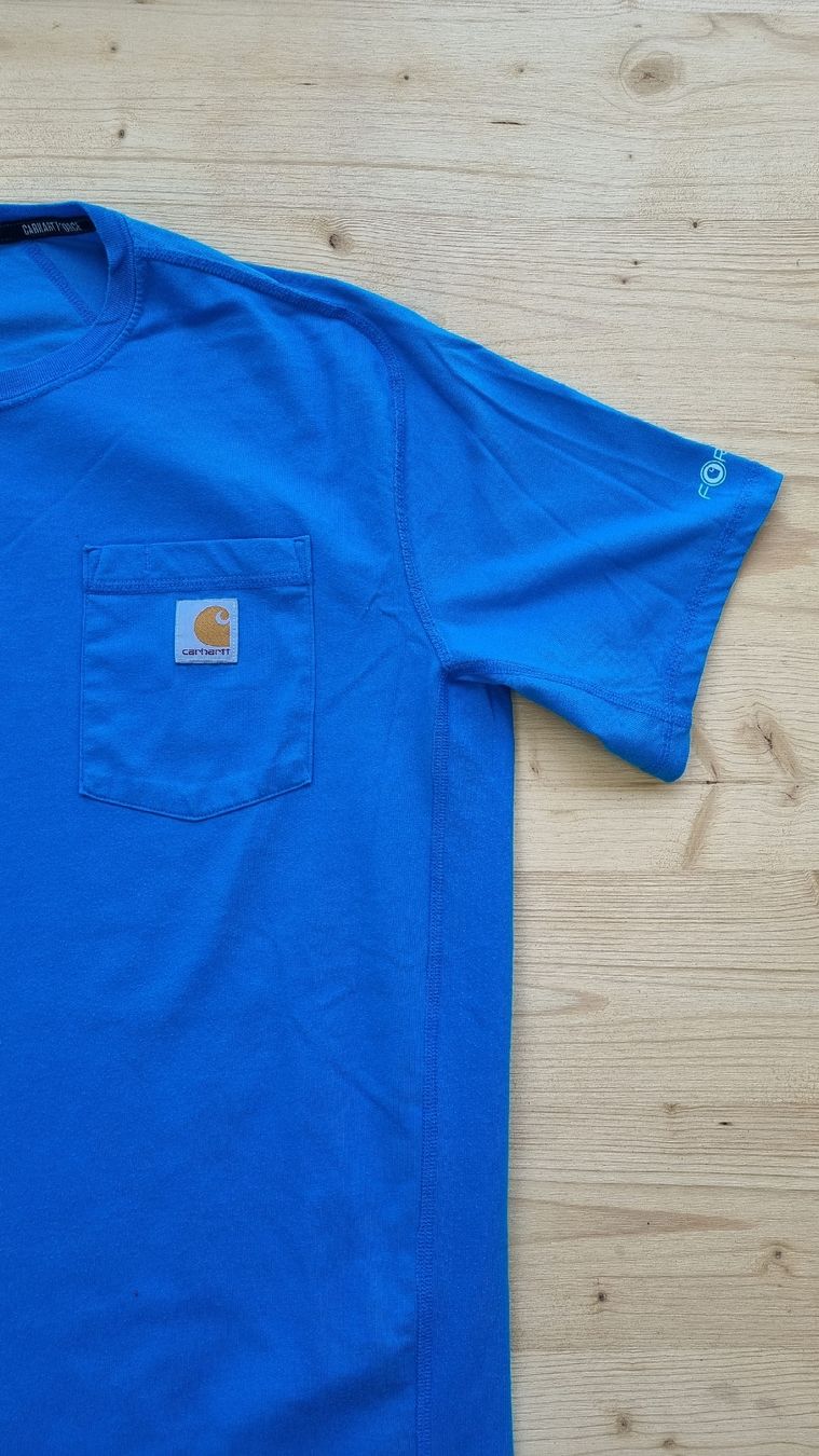 Carhartt T-shirt: T-shirt Carhartt bleu taille L – Usato da Crans-Montana venduto da pea_k6bc 2