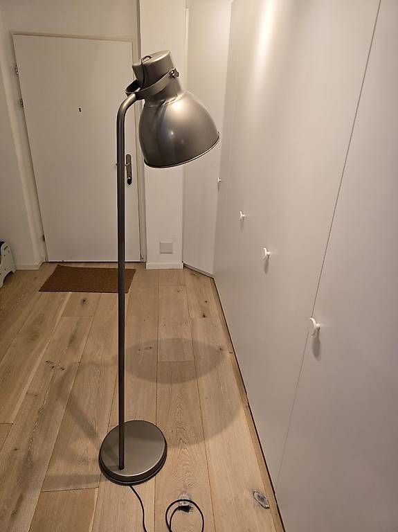 Ikea Lampade: IKEA HEKTAR Stehlampe, bronze – Usato da Binz venduto da Bullfrch27 2