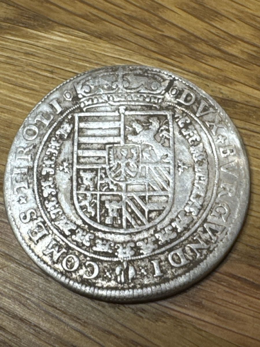 Tutti le monete: Thaler Archiduc Ferdinand II Comte de Tyrol TB  – Usato da Villars-sur-Glâne venduto da Graca03 2