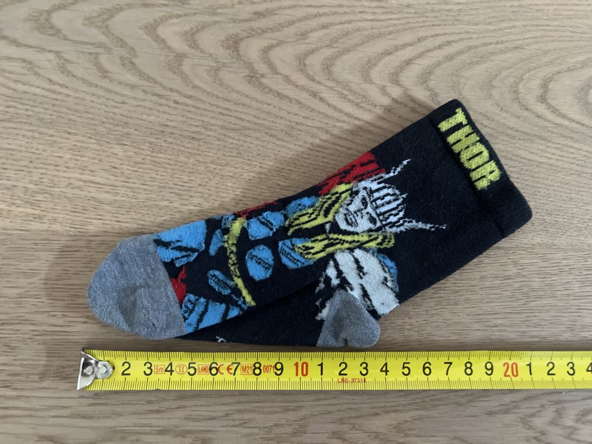 Calze per bambini: Marvel Superhelden Socken, 3 Paar, Gr 23-26, – Usato da Oensingen venduto da katepe 3