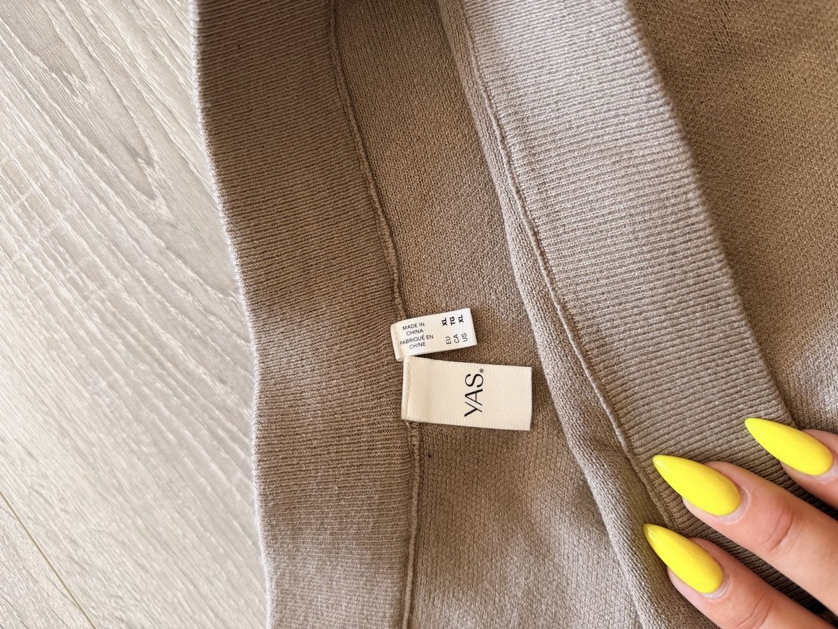 Gonne: Rock YAS beige  – Nuovo (secondo la descrizione) da Nussbaumen AG venduto da nad_lq9s 2
