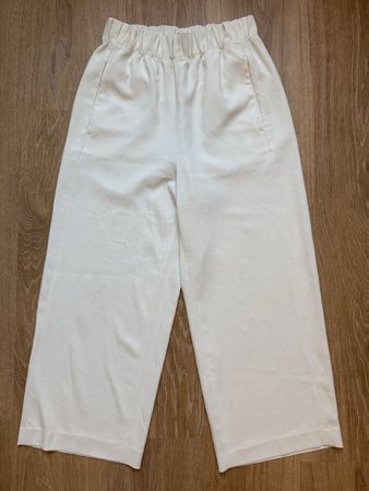 Culotte/pantalon 3/4 blanc crème taille élastique H&M,t.36/S