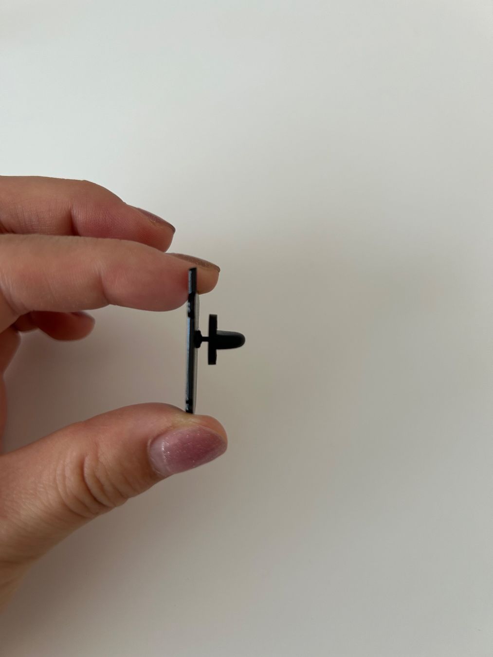 Plaketten & Abzeichen: Pin - Student tears - New – Neu (gemäss Beschreibung) aus Basel von lau_982w 1
