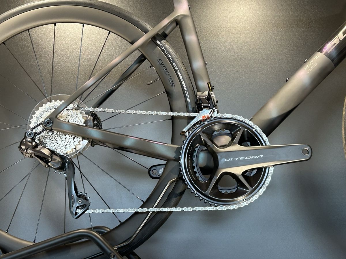 Scott Biciclette: SCOTT Addict RC 10 2025 – Nuovo e nell'imballaggio originale da Rorschach venduto da Rad9_GmbH 1