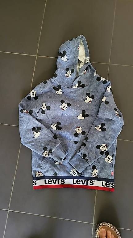 Maglioni & Felpe: Cooler Levis Pulli Gr. 140 - 152 – Usato da Lyss venduto da Rachel82 1