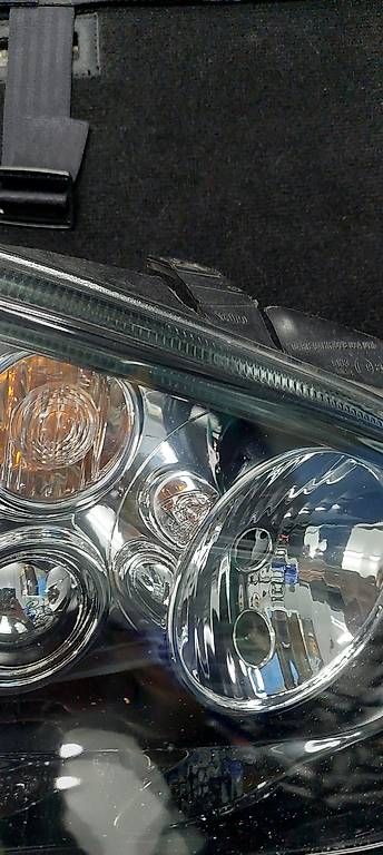 Phares: VW Golf 4 original Jubi Scheinwerfer – D'occasion à Dürrenäsch par fmu85 2