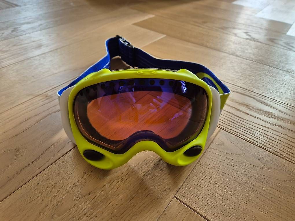 Occhiali & Lenti: Oakley A Frame in neongelb – Usato da Frauenfeld venduto da Angie25 1