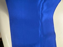 Band, blau, glänzend,  20 m lang, 9 cm breit, neu
