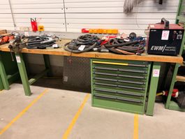 Werktisch mit Unterschrank (Lot 52) 8108 Dällikon