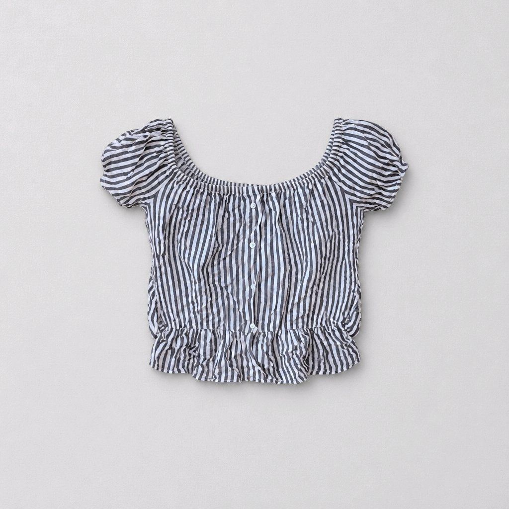 Bershka Top: BERSHKA Top gestreift Gr. S – Usato da Füllinsdorf venduto da Sunnebliemli7