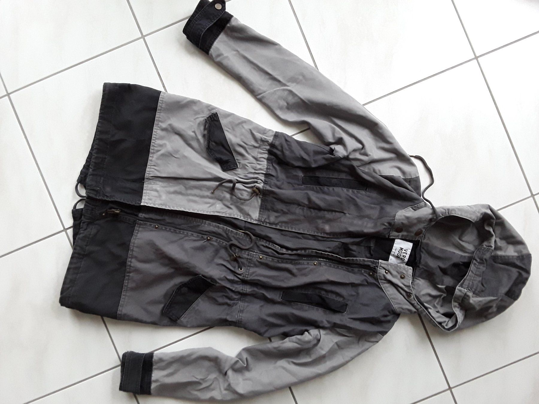 Vero Moda Giacche: Übergangs-Jacke VERO MODA XS – Usato da Heimberg venduto da Samprof