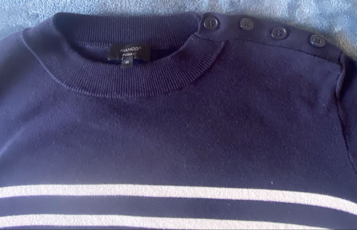 Manor Pullover & Sweatshirts: Pull rayures marin - tricot bleu et blanc - coton - Manor – Gebraucht aus Broc von ffribourg 1