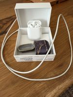 AirPods Original 2 whit Charging Case , Cable and Twice Case