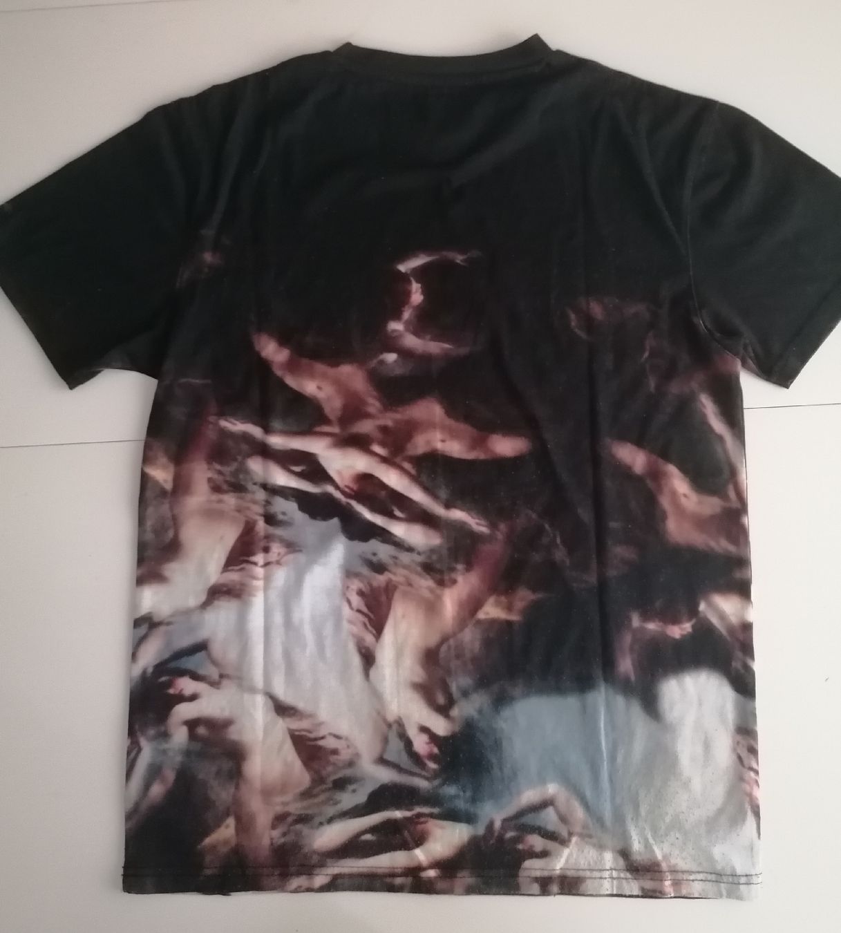 Lotti di vestiti: Lot tshirts Ünkut  – Usato da Ecublens VD venduto da Loic_LivresEtLettres 2