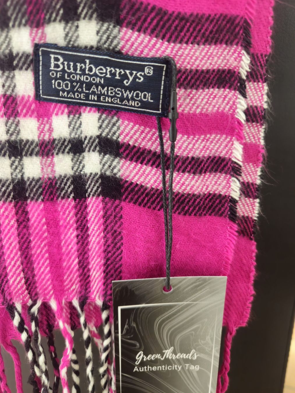 Burberry Foulard & Sciarpe: vintage Burberry Schal – Usato da Bern venduto da Michael-06 1