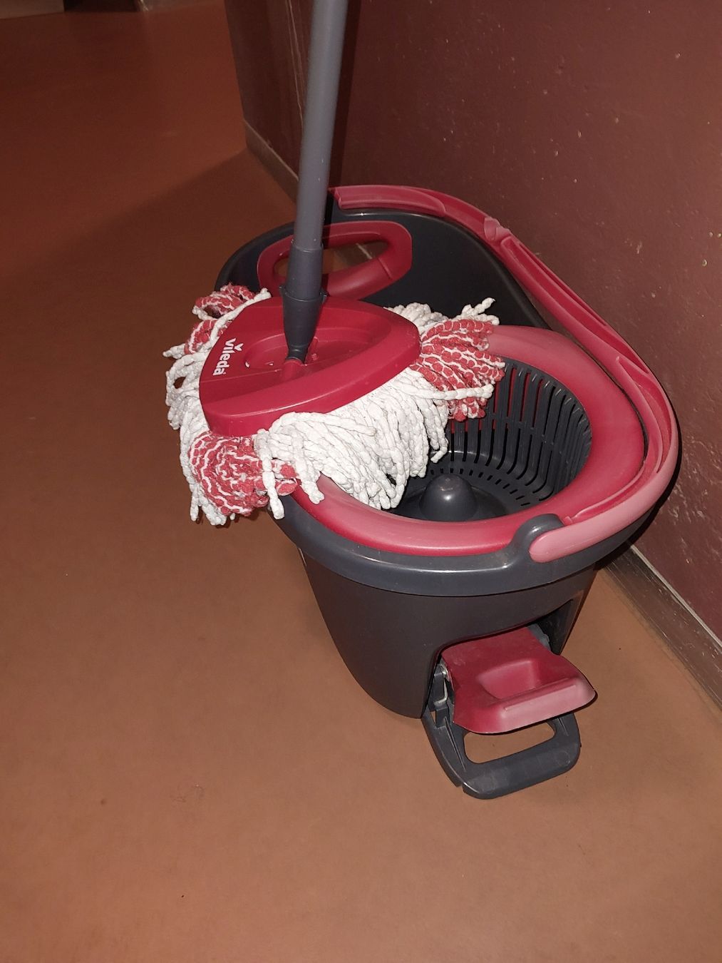 Altro per la casa: Vileda Bodenwischer Set mit Eimer, guter Zustand. – Usato da Aarau venduto da awerk 3