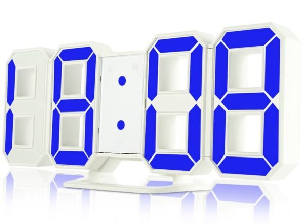 Uhren: Uhr Digital 3D Glowing Night Mode Helligkeit einstellbar – Neu und originalverpackt aus Unterägeri von RmOnline 2