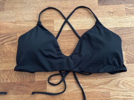 O'Neill Bikini Oberteil schwarz Grösse 42 neuwertig