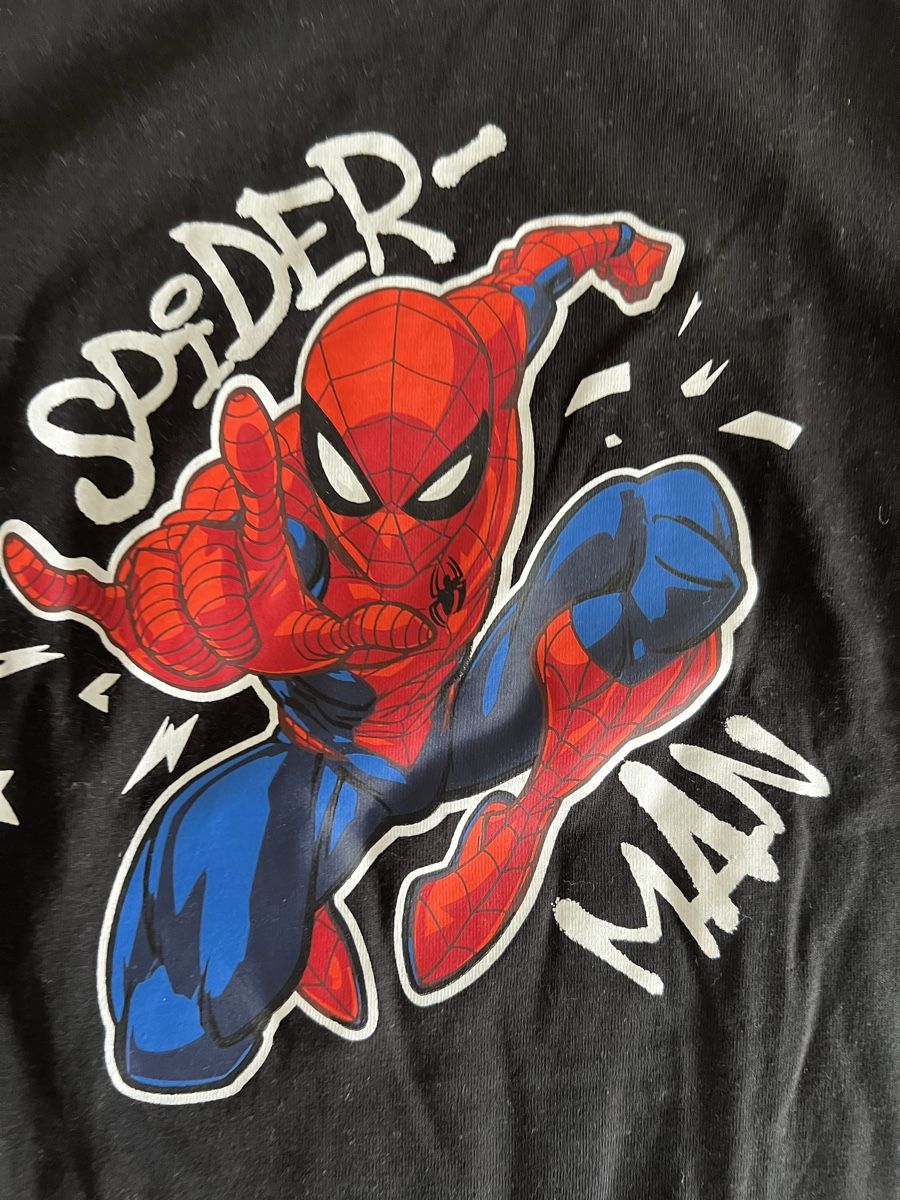 Maglioni & Felpe: MARVEL SPIDERMAN SWEATSHIRT SCHWARZ GR 122 – Usato da Basel venduto da theo-g77 1
