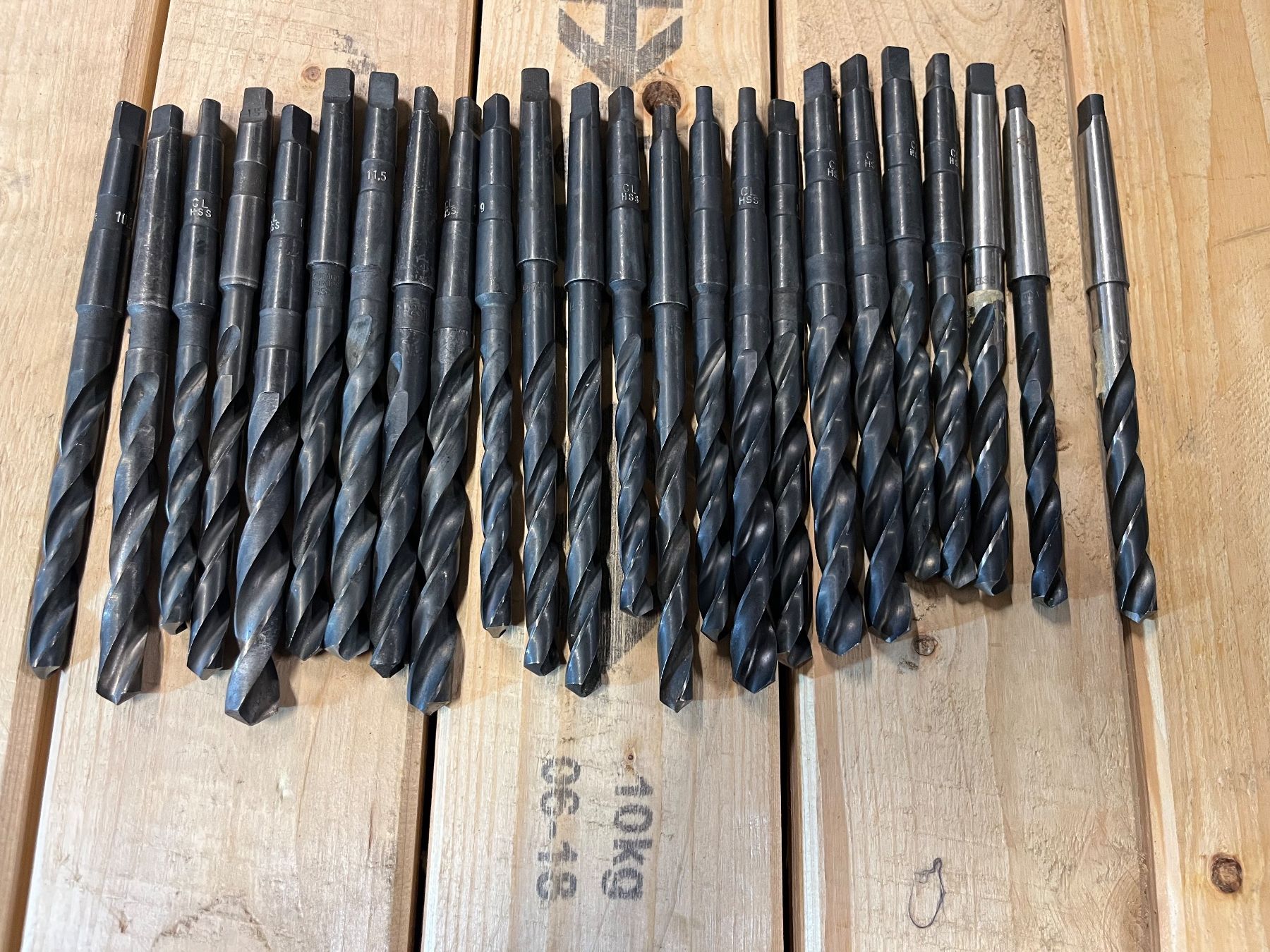 Alle Werkzeuge: Spiralbohrer MK 1  24 Stk – Gebraucht aus Cressier FR von schmidli010