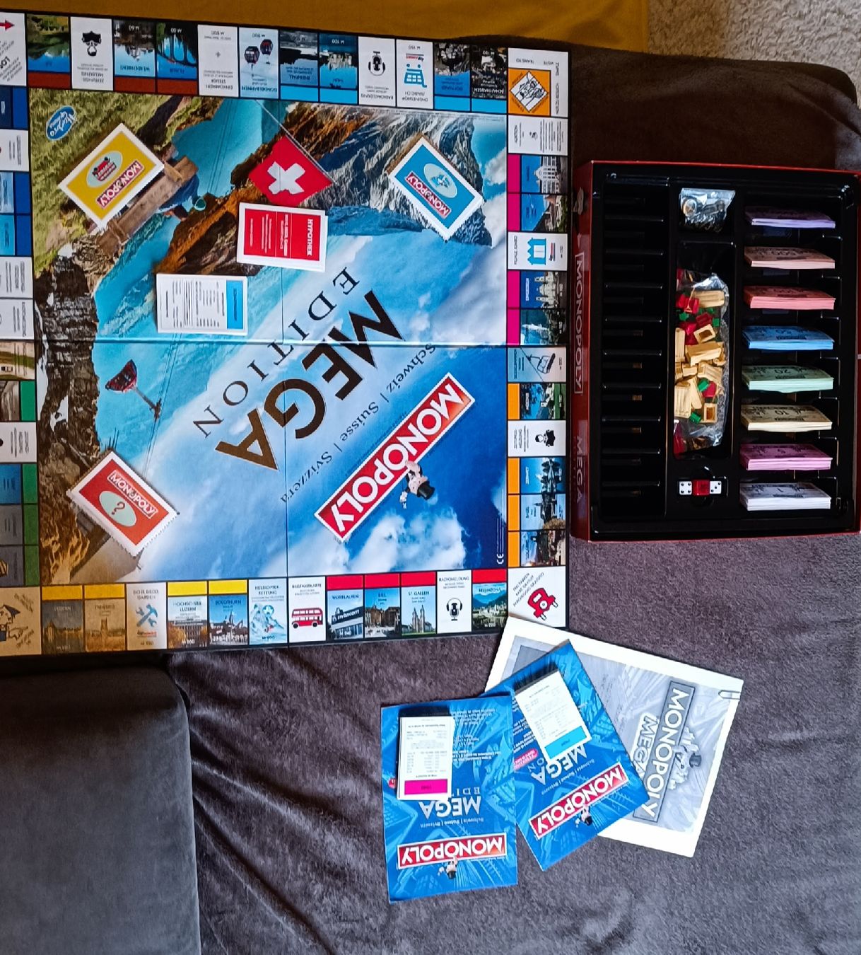Hasbro Giochi: Monopoly Schweiz MEGA Edition Brettspiel – Usato da Arbon venduto da Gatto81 1