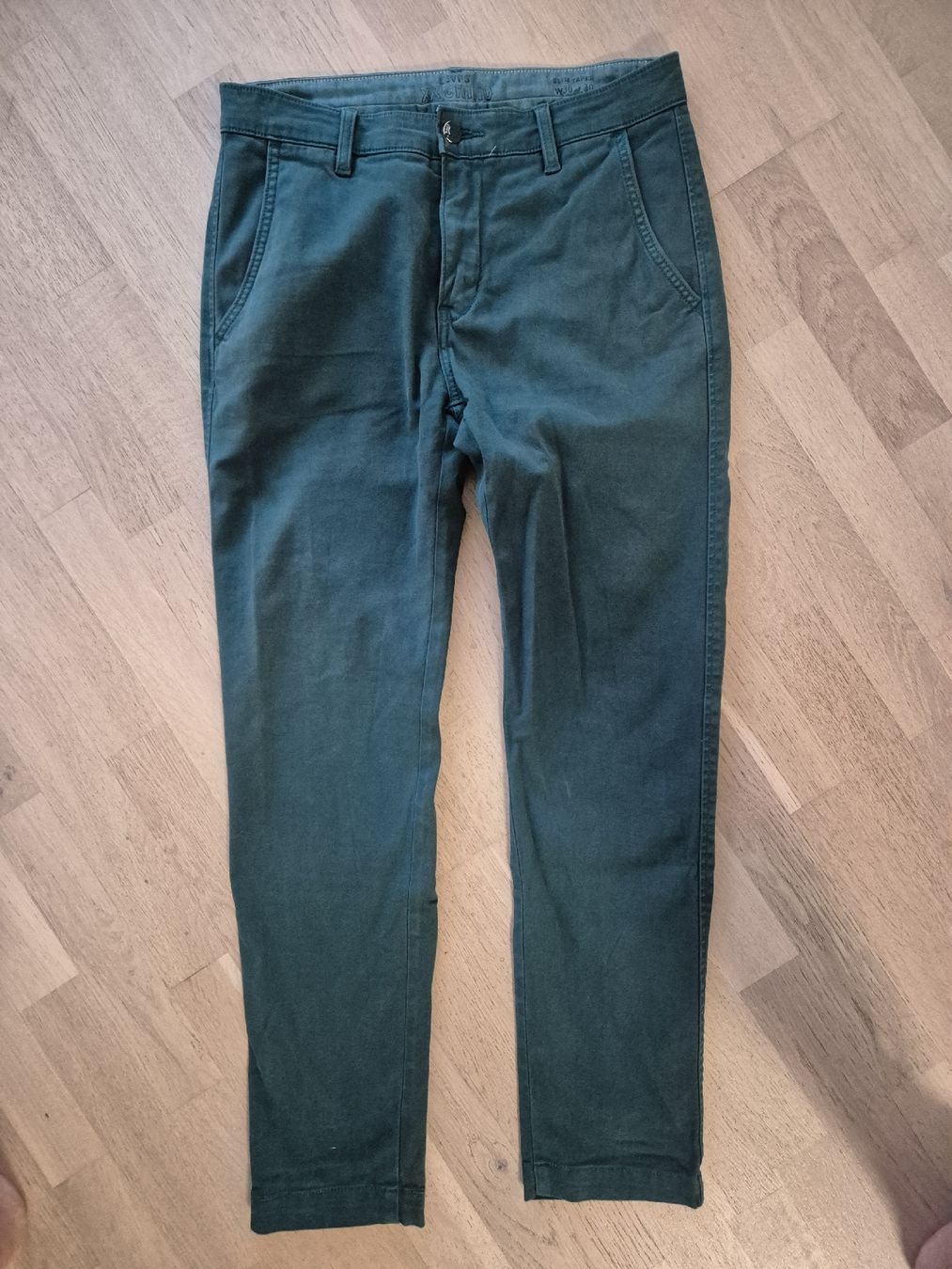 Levi's Pantaloni: Chino Hose - Levis Gr. 30/30 – Nuovo (secondo la descrizione) da Schaffhausen venduto da Madison74 2