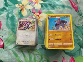 Lot de cartes Pokémon divers état correct bon état