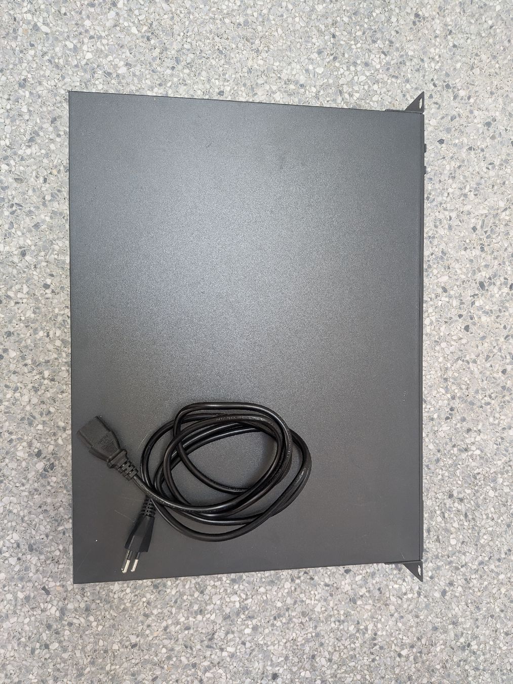 TP-Link Hubs & Switches: TP-Link TL-SG2424P Smart PoE Switch  – Gebraucht aus Wettingen von Lata2012 3