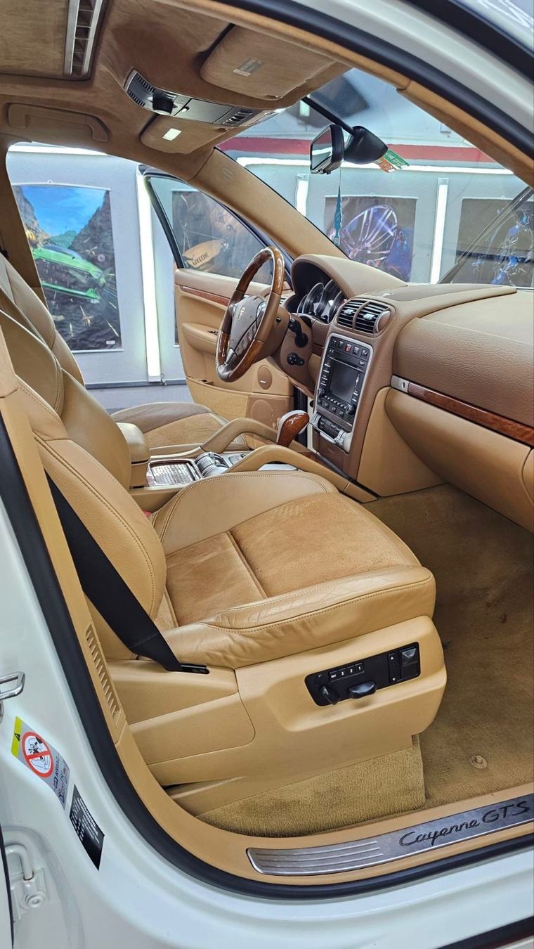 Porsche Automobili: Porsche Cayenne GTS WEISS – Usato da Merlischachen venduto da simplestuff123 3