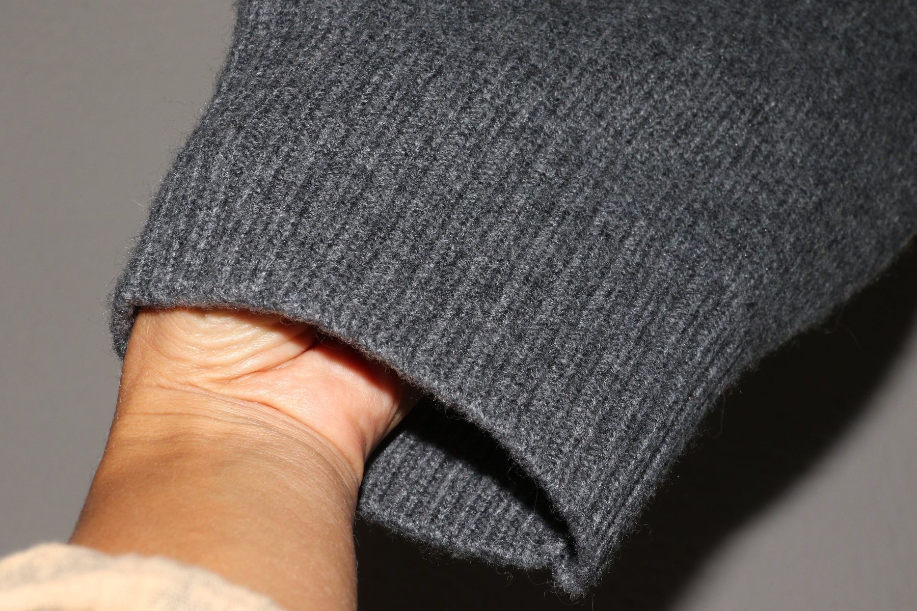 Maglioni & Felpe: Stylischer & warmer Pullover von SYNDICATE Gr.L  NEU – Nuovo e nell'imballaggio originale da Oberwil-Lieli venduto da Svetlana28 5