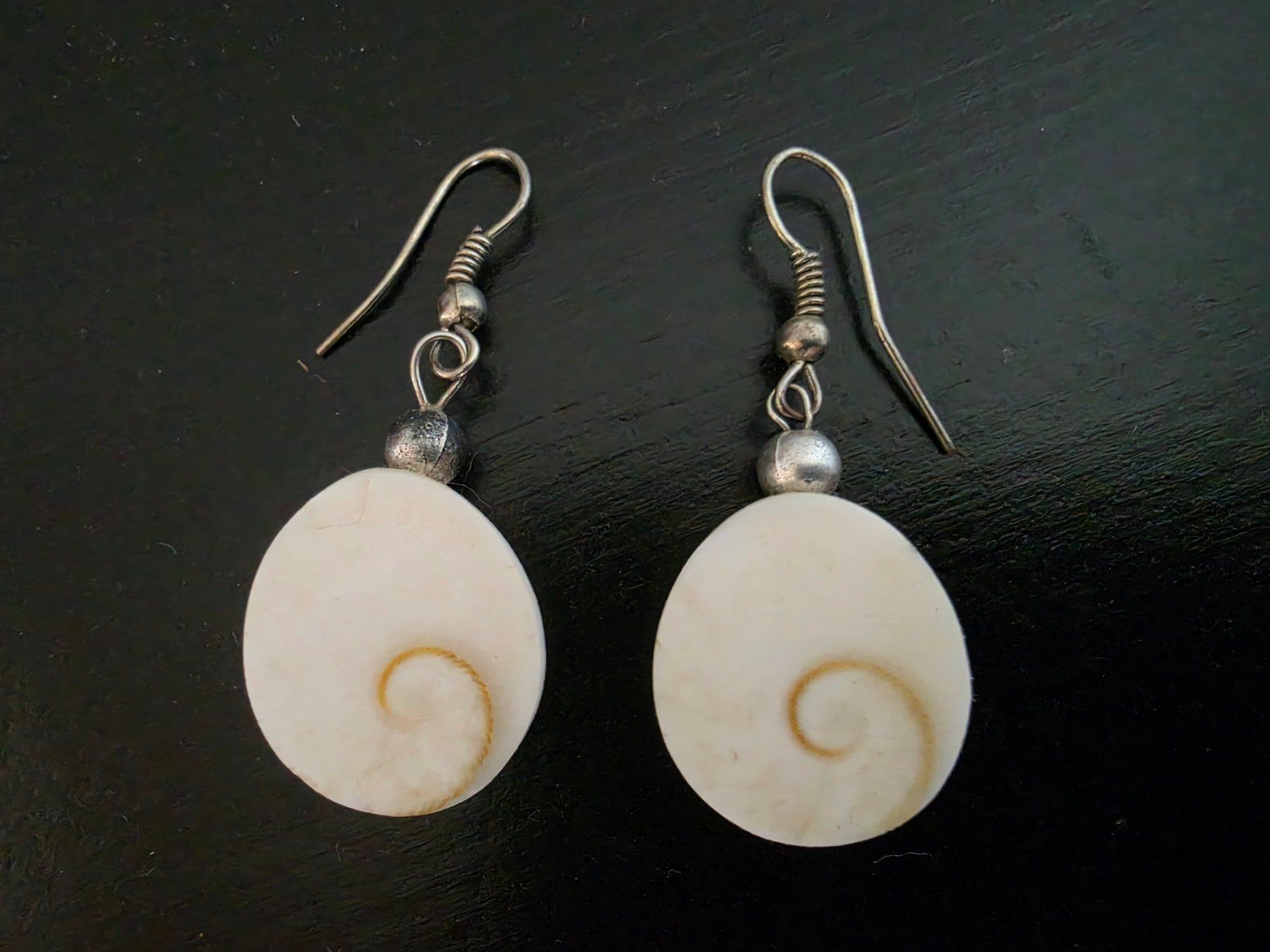 Ohrringe & -stecker: Ohrringe Muscheln – Gebraucht aus Stäfa von flamingo_17