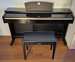 Yamaha Digital Piano Clavinova CLP-320, 88 keys