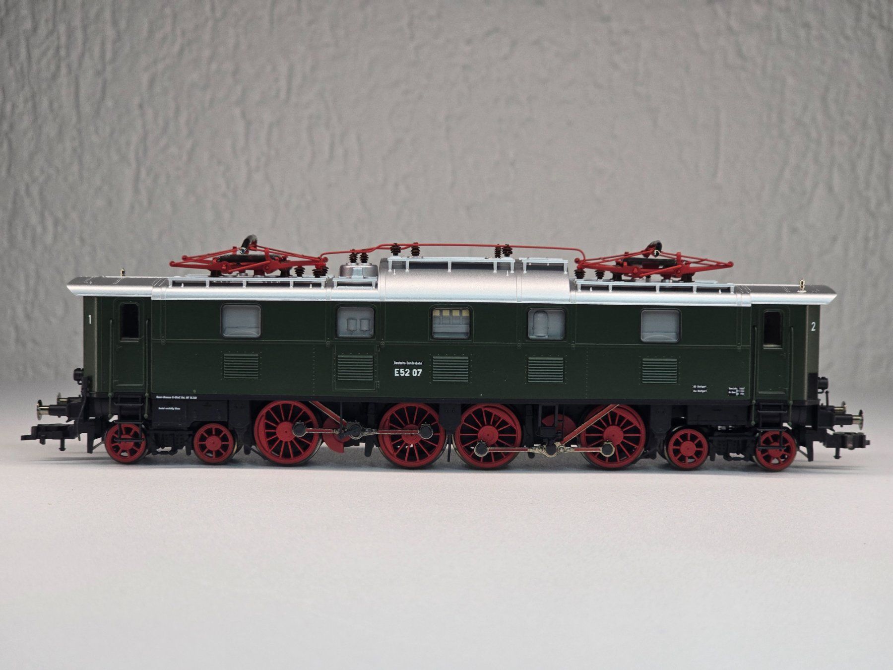 Fleischmann Modellini di ferrovie: Fleischmann 435201, DB, E 52, mit Schnittstelle, Neu – Nuovo e nell'imballaggio originale da Kloten venduto da Nicola2 8