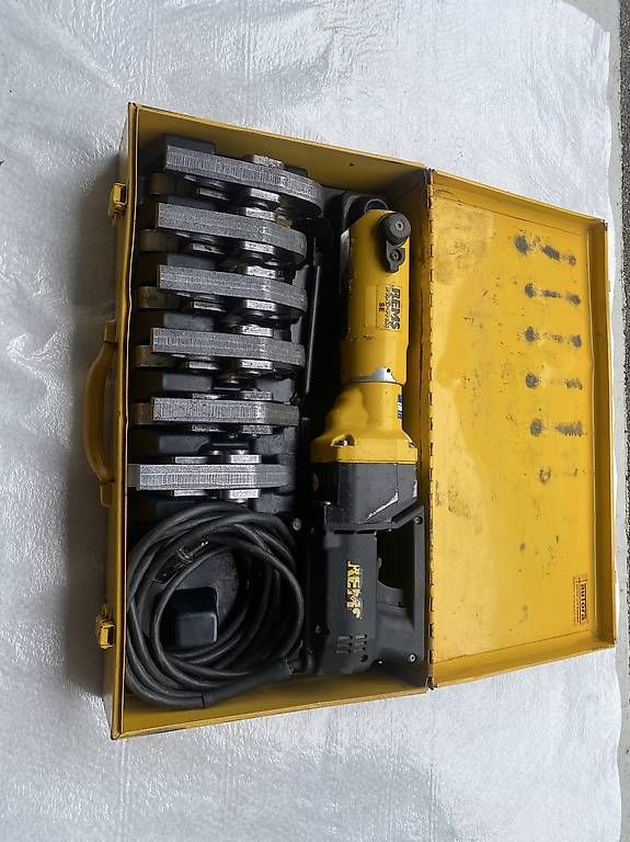 Toutes les machines: Rems Press Maschine – D'occasion à Erlinsbach SO par AgimR01 1