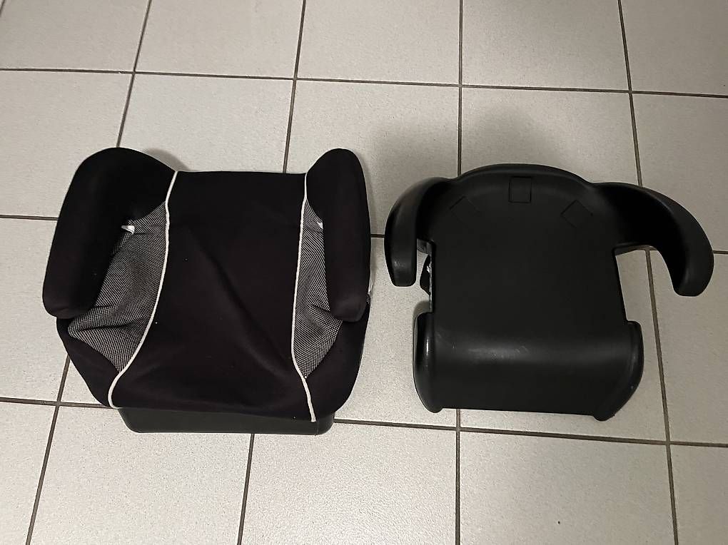 Seggiolini per auto: Siège enfant Isofix + 2 réhausseurs – Usato da Yverdon-les-Bains venduto da sol_9sdm 4