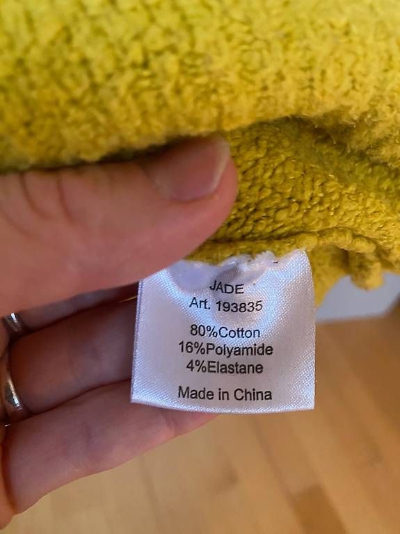 Maglioni & Felpe: Kuschel Pulli von Collectif Mon Amour – Usato da Zürich venduto da Zababble 3