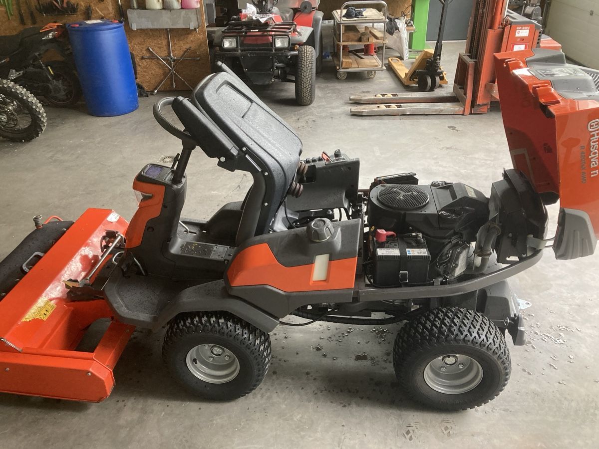 Husqvarna Tondeuses à gazon: Rasenmäher – D'occasion à Weite par Spiderman06 5