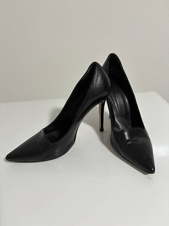 Scarpe da donna: Eleganti scarpe con tacco – Usato da Soazza venduto da afa_r6cx