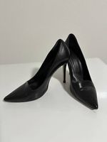 Eleganti scarpe con tacco