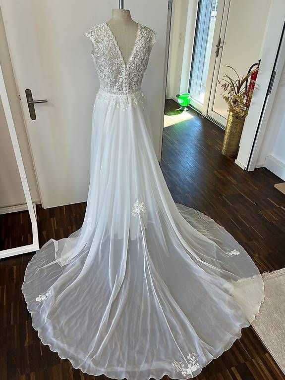Kleider: Hochzeitskleid – Gebraucht aus Emmen von Lare1505 1