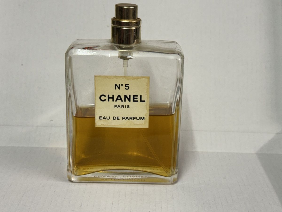 Chanel Profumi & Eau de Toilette: Chanel No 5 Eau de Parfum 100 ml gebraucht – Usato da Zürich venduto da daki81 1