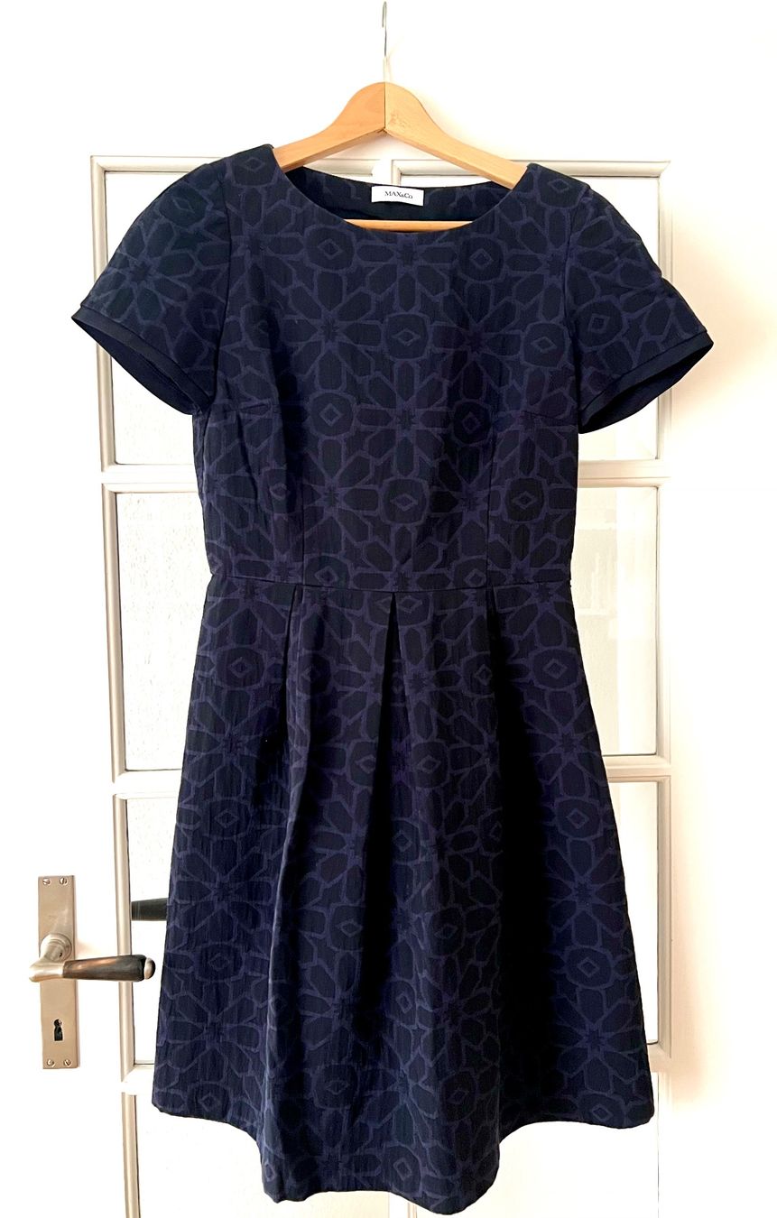 Max Mara Robes: Max & Co. Cocktailkleid Gr. S – D'occasion à Basel par abo_7yys
